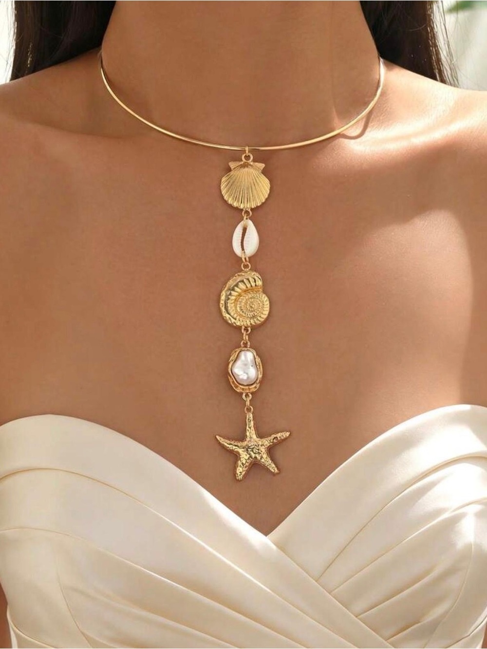 Gold Shell & Starfish Dangle Choker with White Shell Accent